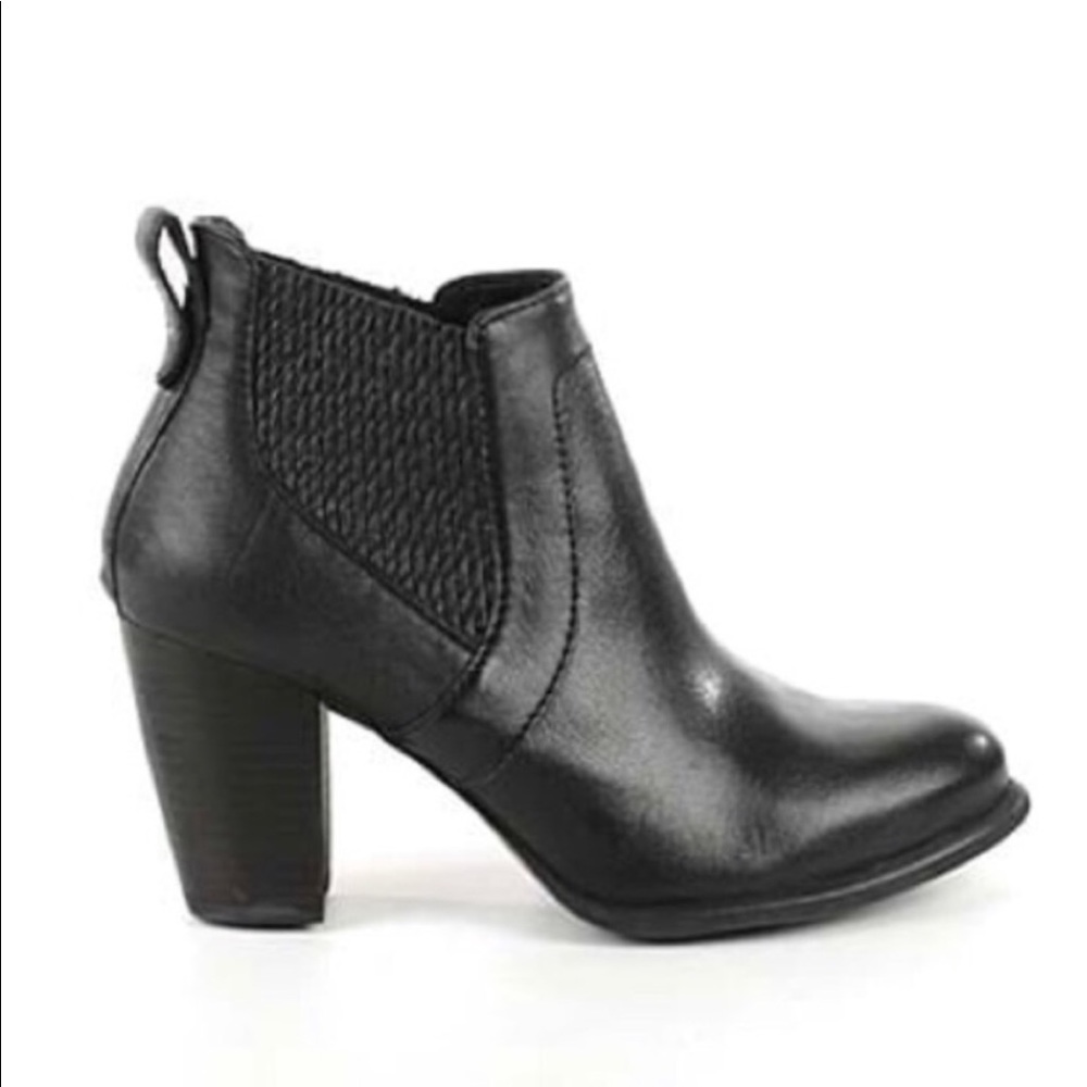 Women’s black bootie. NWT, dust bag and box.